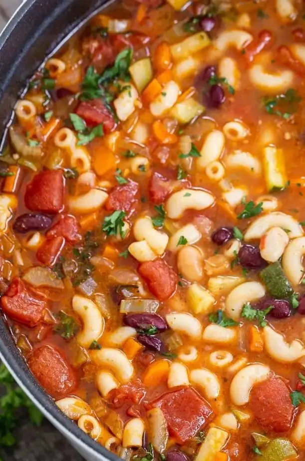 Easy Minestrone Soup Recipe