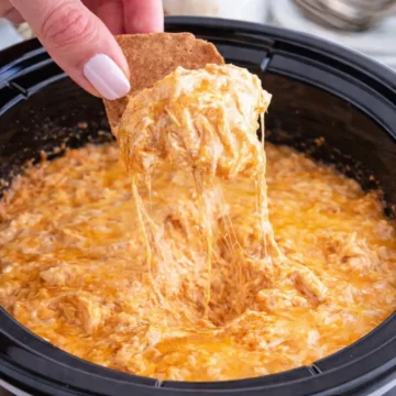 Crockpot Buffalo Chicken Dip