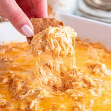 Easy Buffalo Chicken Dip Recipe