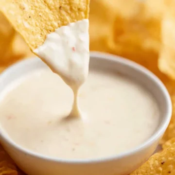 Easy Queso Dip